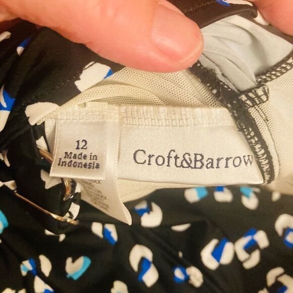 Croft & Barrow One piece Swimsuit - Picture 3 of 10